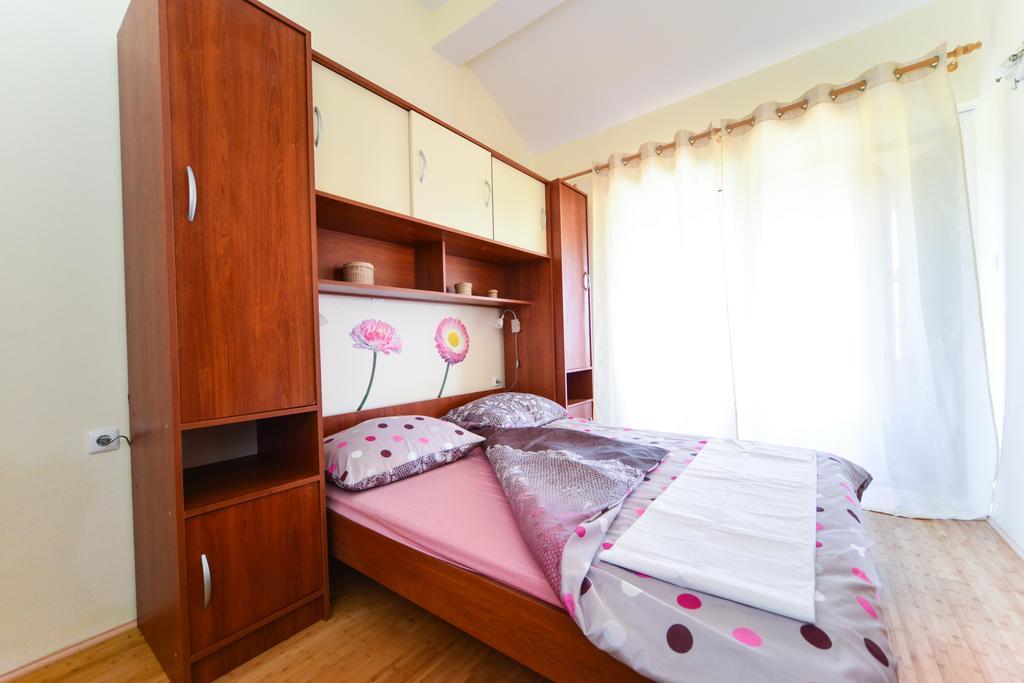 Apartments Ivan 扎达尔 外观 照片