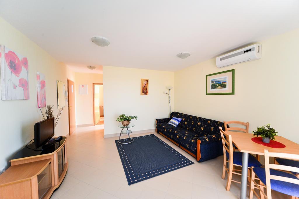Apartments Ivan 扎达尔 外观 照片